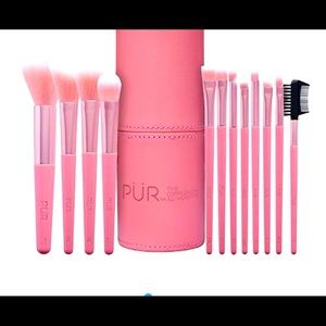 PÜR Signature Travel Essentials 12-Piece Brush Set